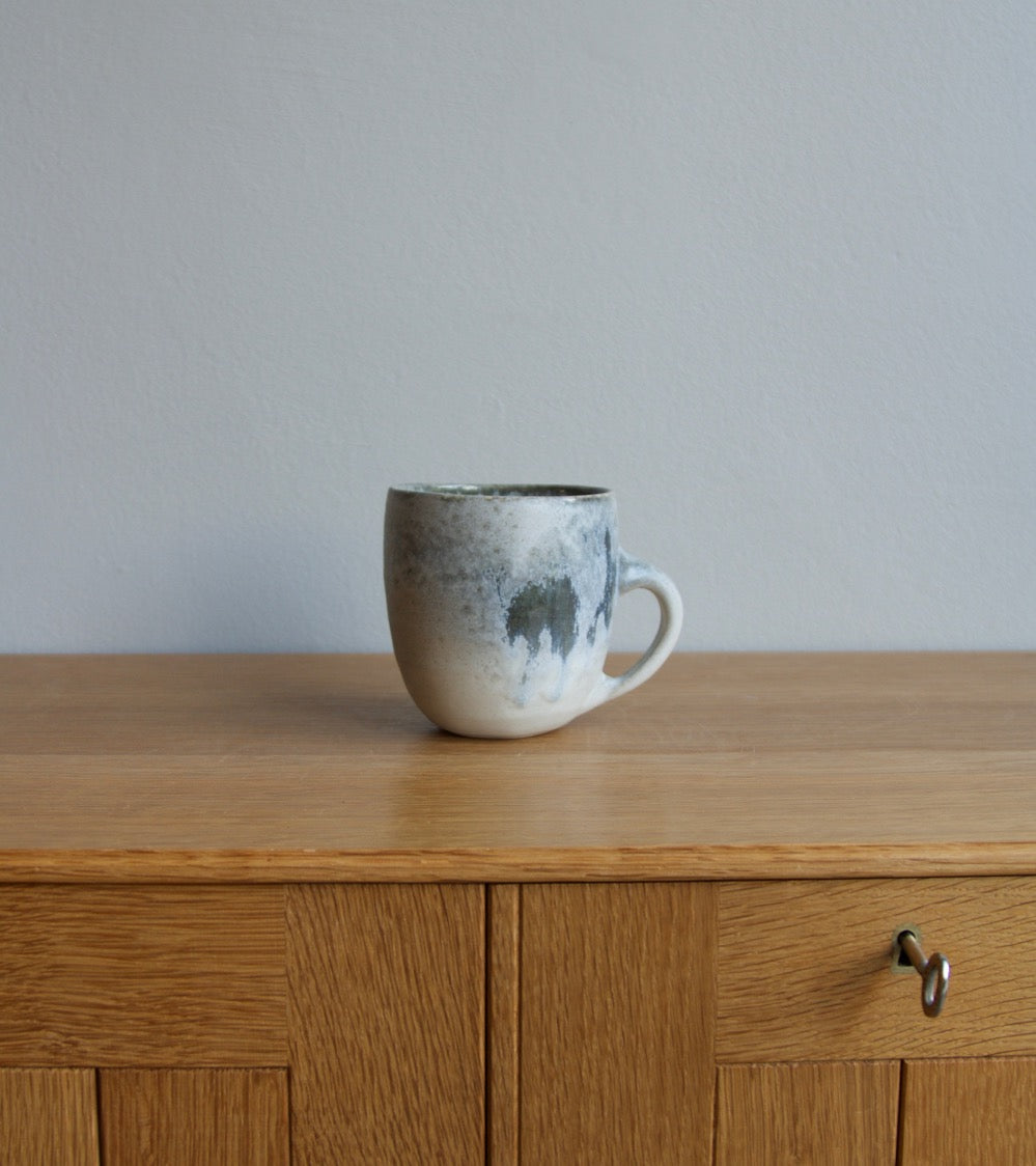 Custom Mug with HandleWhite & Soft Blue Glaze Kasper Würtz - Image 2