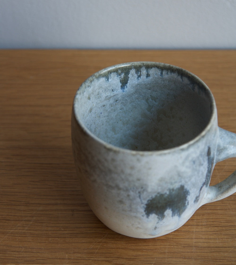 Custom Mug with HandleWhite & Soft Blue Glaze Kasper Würtz - Image 9