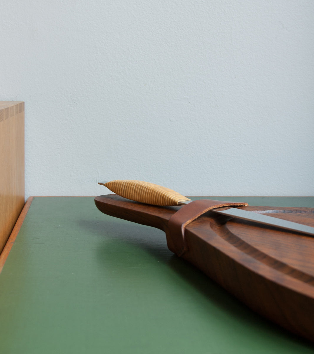 Cutting Board & Knife Set Carl Auböck  - Image 4