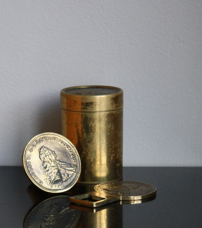 Modernist Cylindrical Brass Pot  Carl Auböck - Image 11