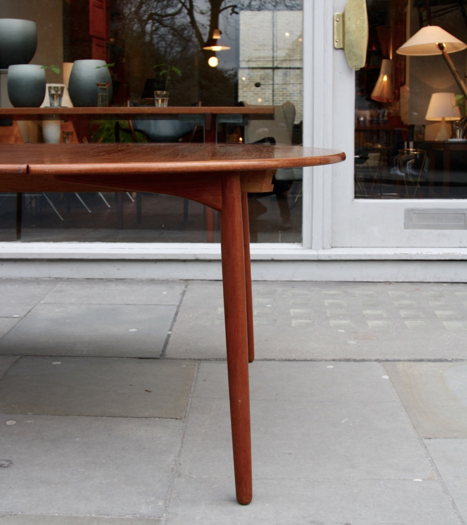 Dining Table Ejner Larsen & Aksel Bender Madsen - Image 8