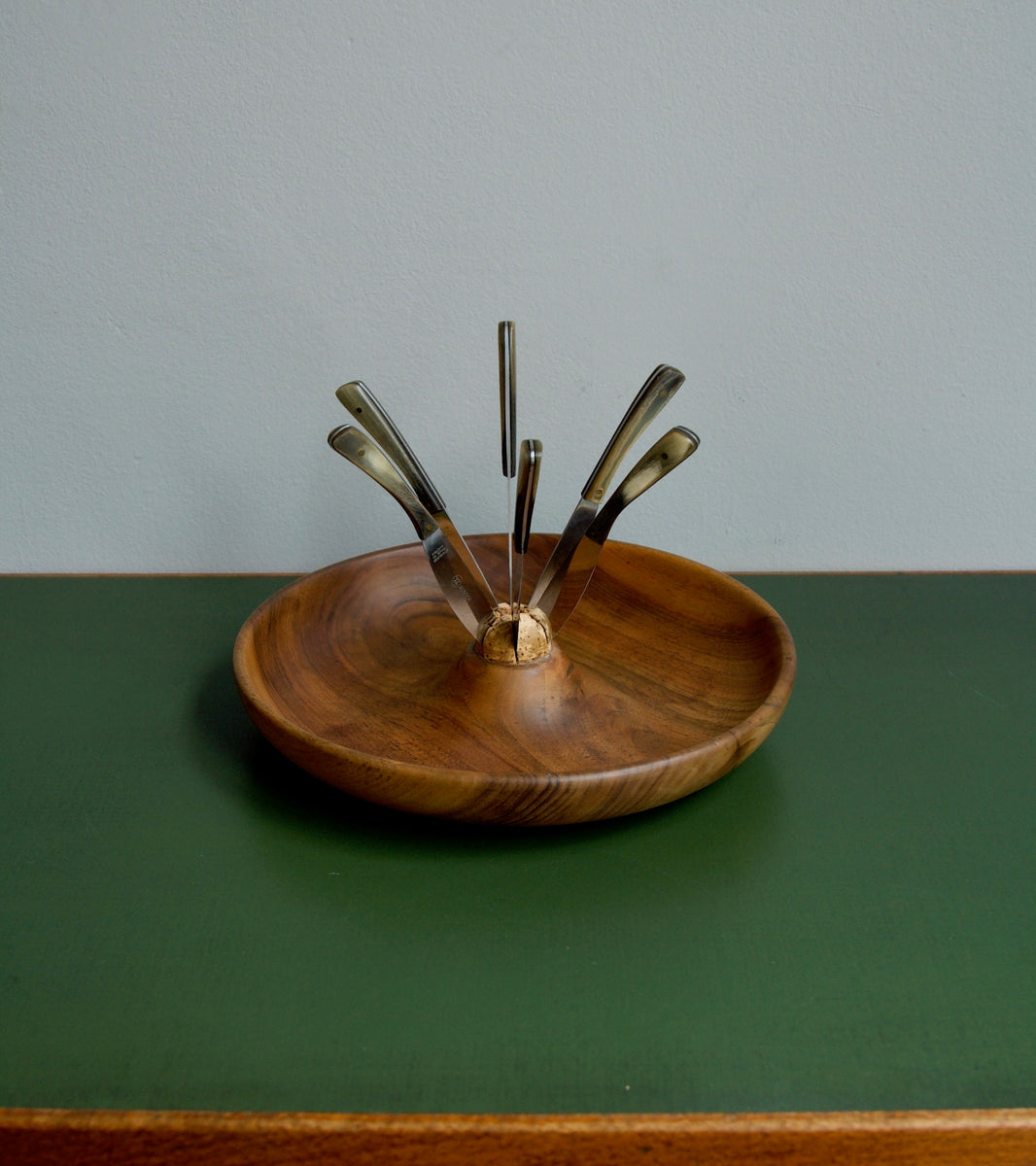 Fruit Bowl & Knife Set Carl Auböck  - Image 1