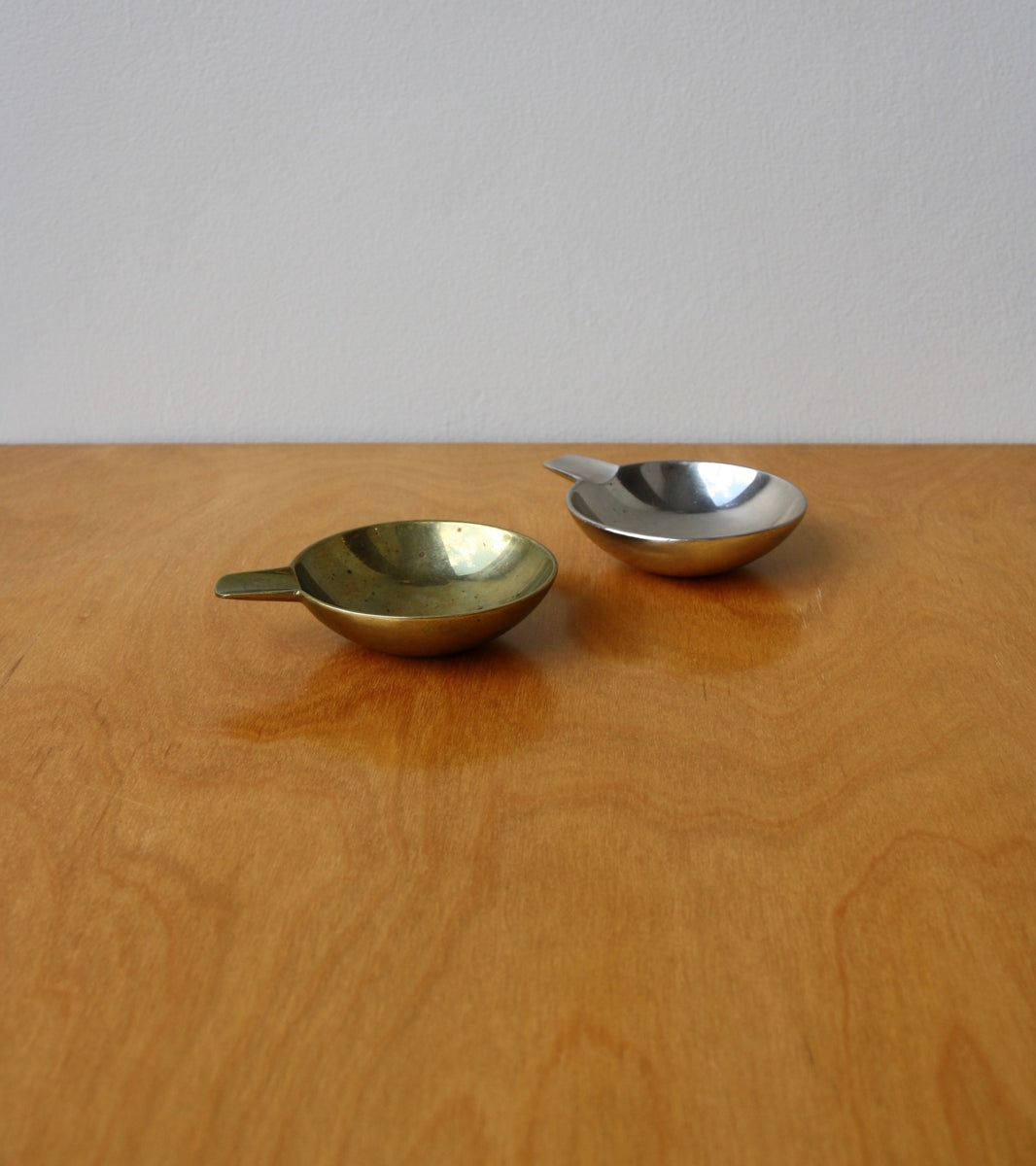 Geometric White Metal Ashtray Carl Auböck  - Image 10