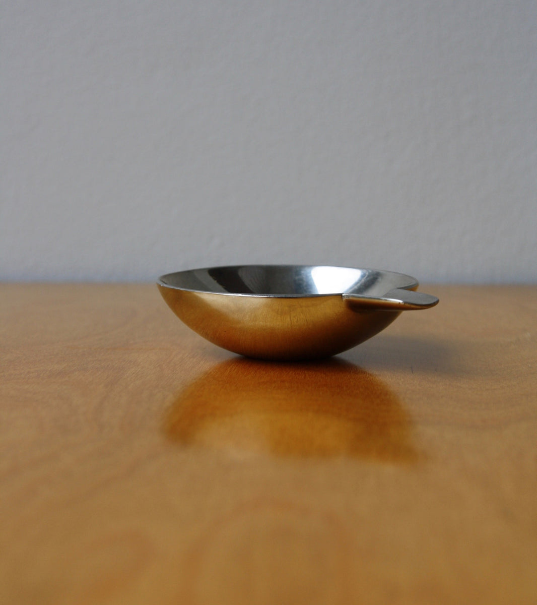 Geometric White Metal Ashtray Carl Auböck  - Image 3
