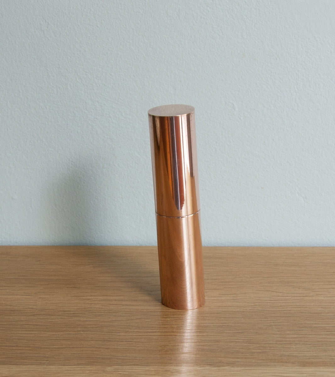 Shiny Solid Cast Italic Mill - Copper Plated Michael Anastassiades & Carl Auböck