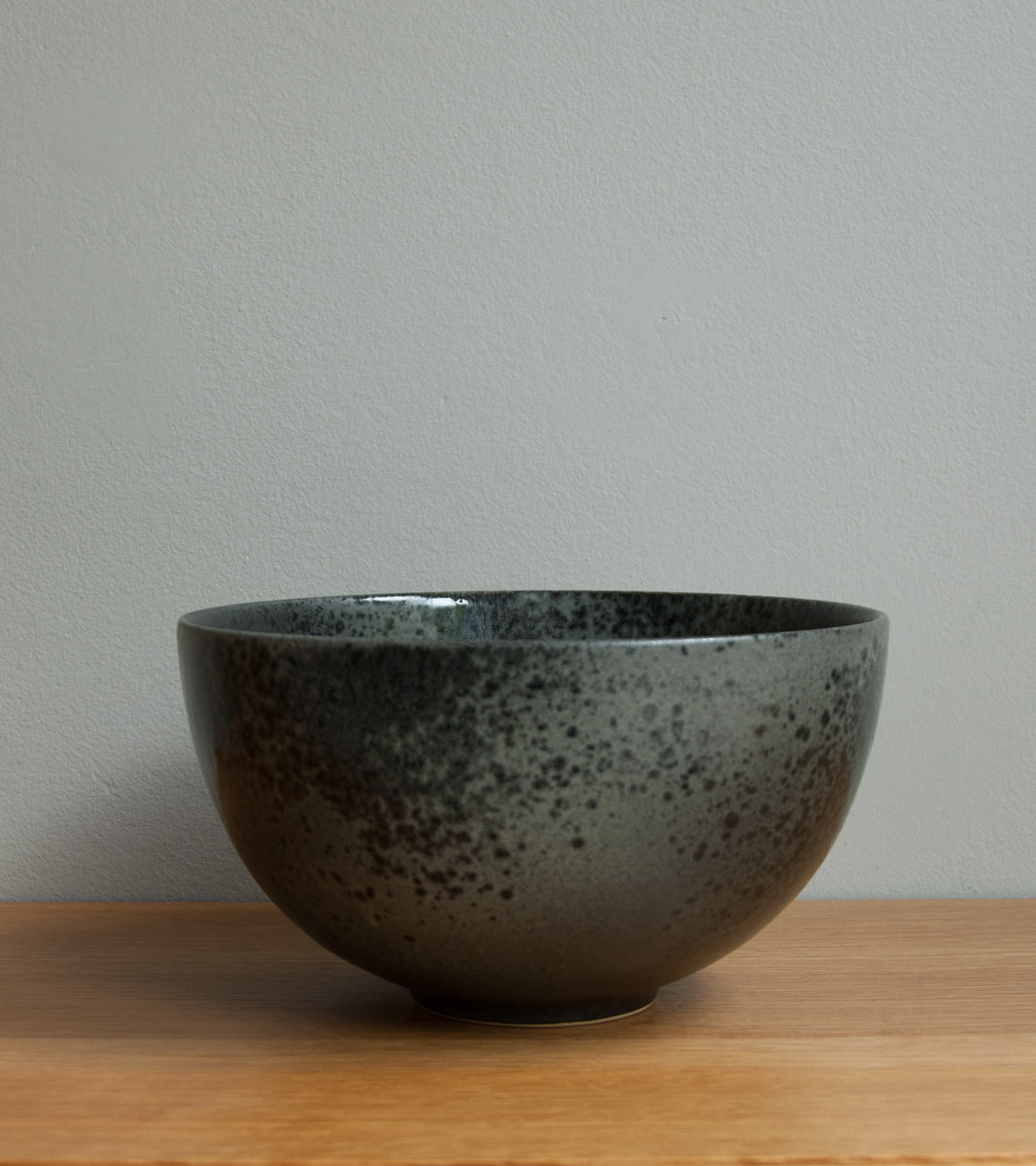 Large Deep Bowl 12Black Glaze Kasper Würtz - Image 2