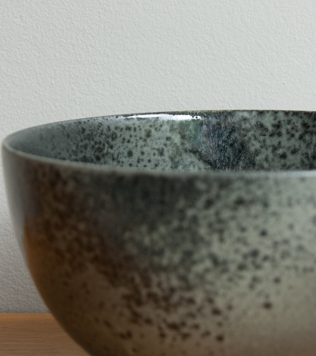 Large Deep Bowl 12Black Glaze Kasper Würtz - Image 3