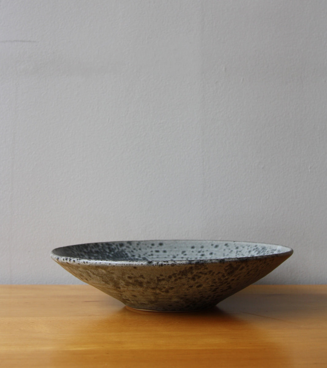 Large Flat Out Bowl 11Grey Glaze Kasper Würtz - Image 4