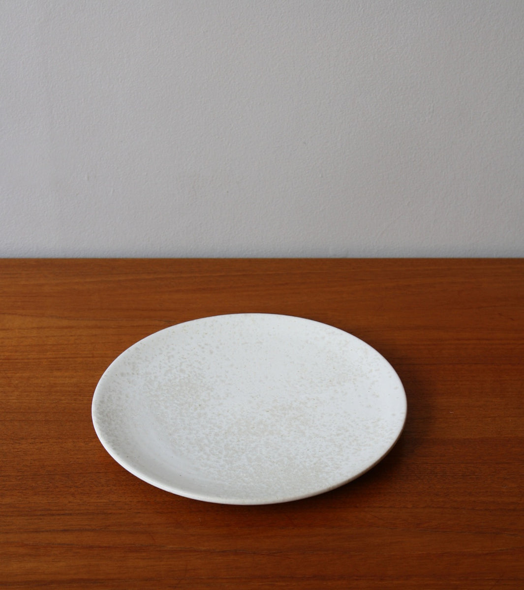 Large Flat Plate 6White Glaze Kapser Würtz - Image 1