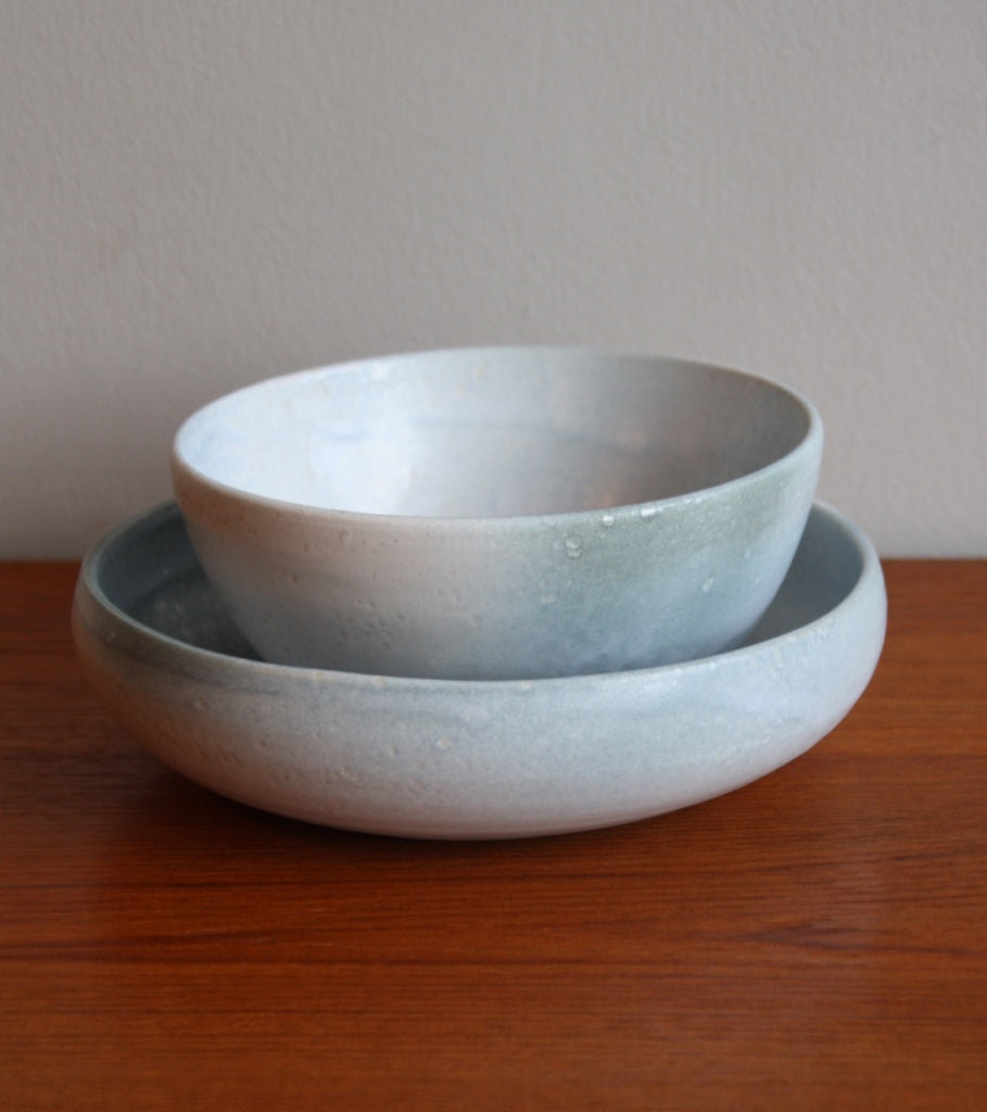 Large Shallow Bowl 13White & Blue Glaze Kasper Würtz - Image 5