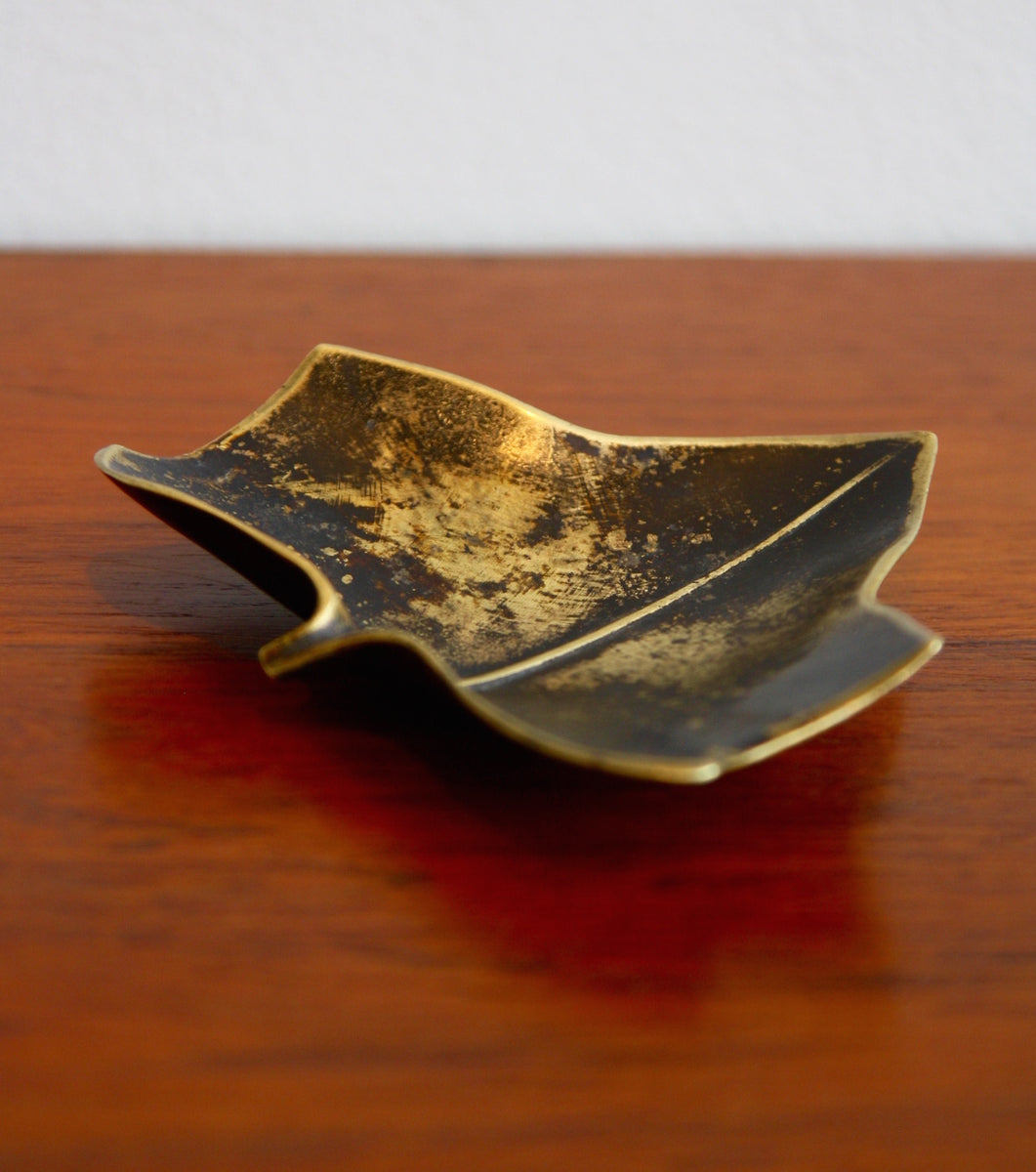 Quirky Metal Leaf Ashtray Carl Auböck - Image 2