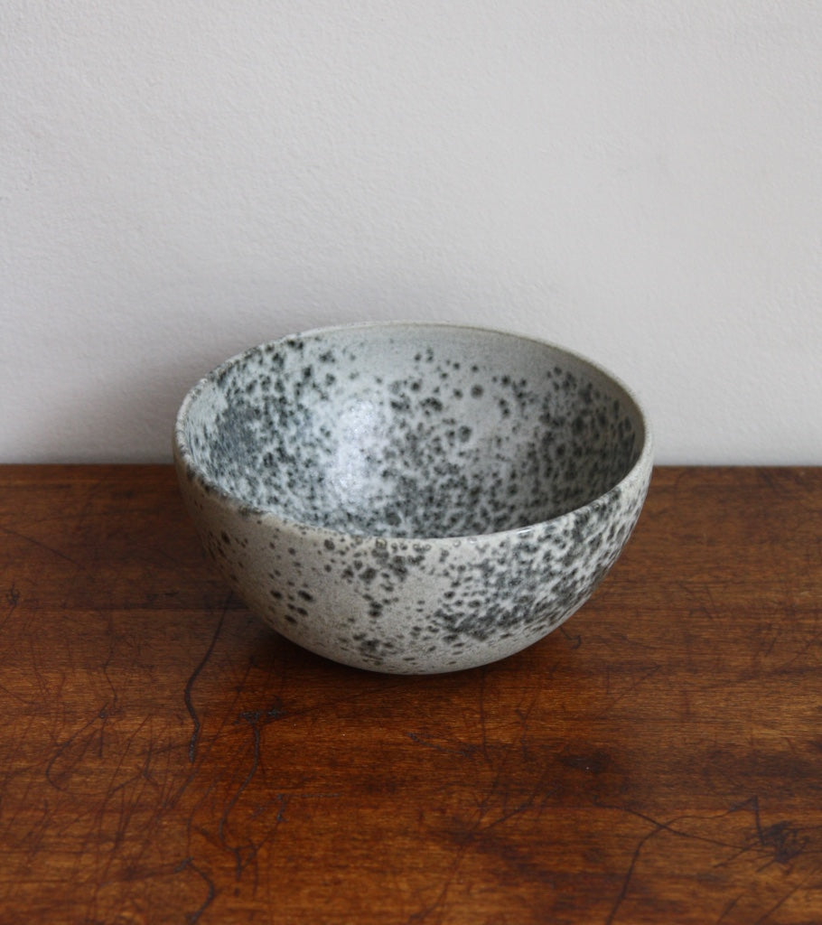 Medium Deep Bowl 10Grey Glaze Kasper Würtz - Image 1
