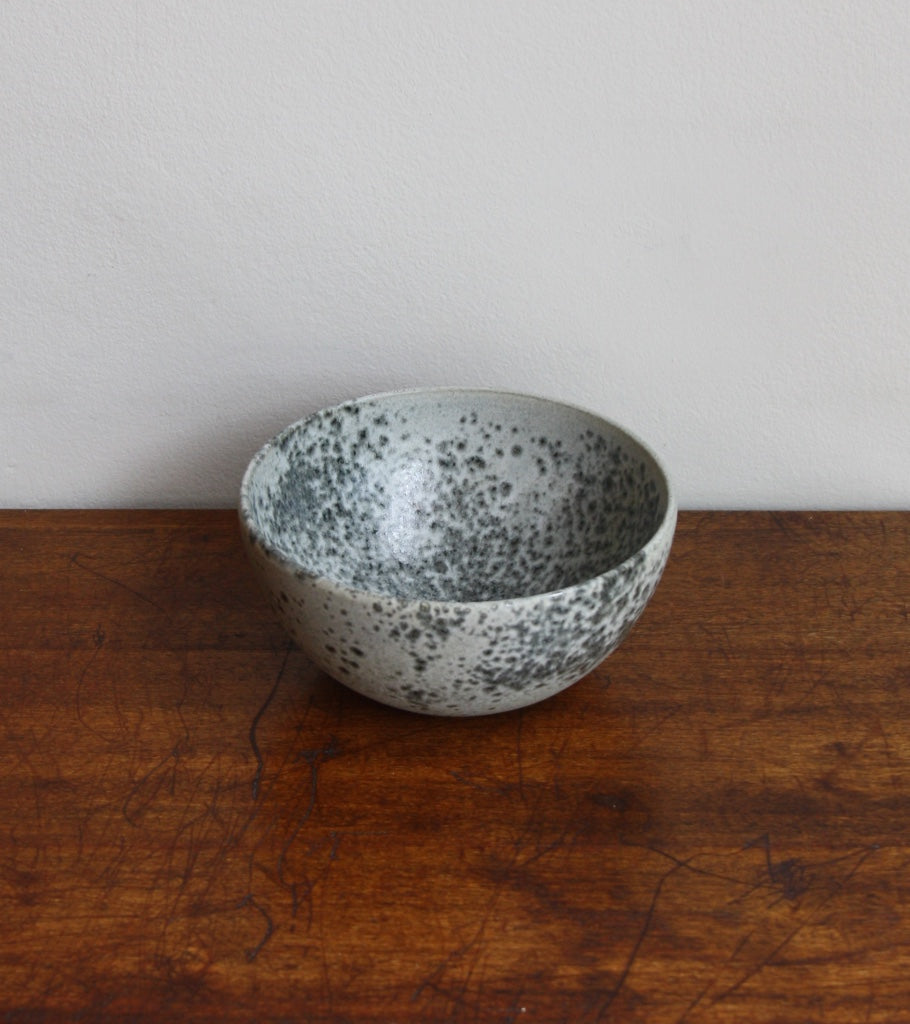 Medium Deep Bowl 10Grey Glaze Kasper Würtz - Image 3