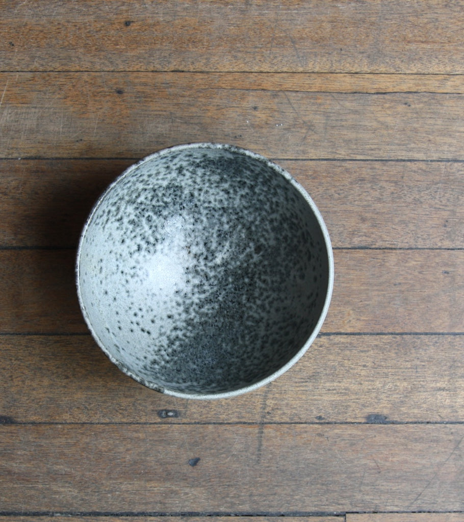 Medium Deep Bowl 10Grey Glaze Kasper Würtz - Image 6