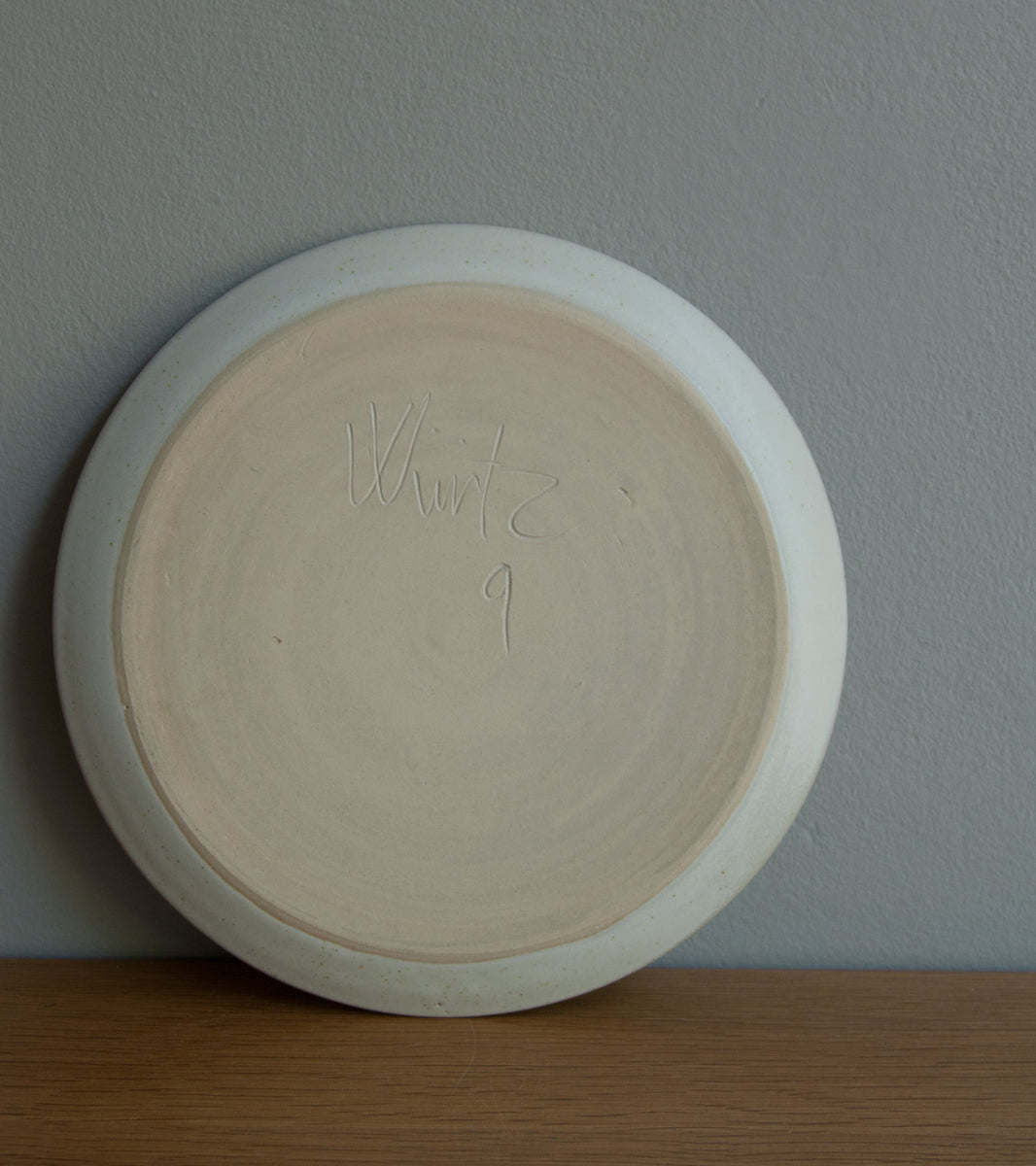 Medium Flat Plate 5White Glaze Kasper Würtz - Image 5