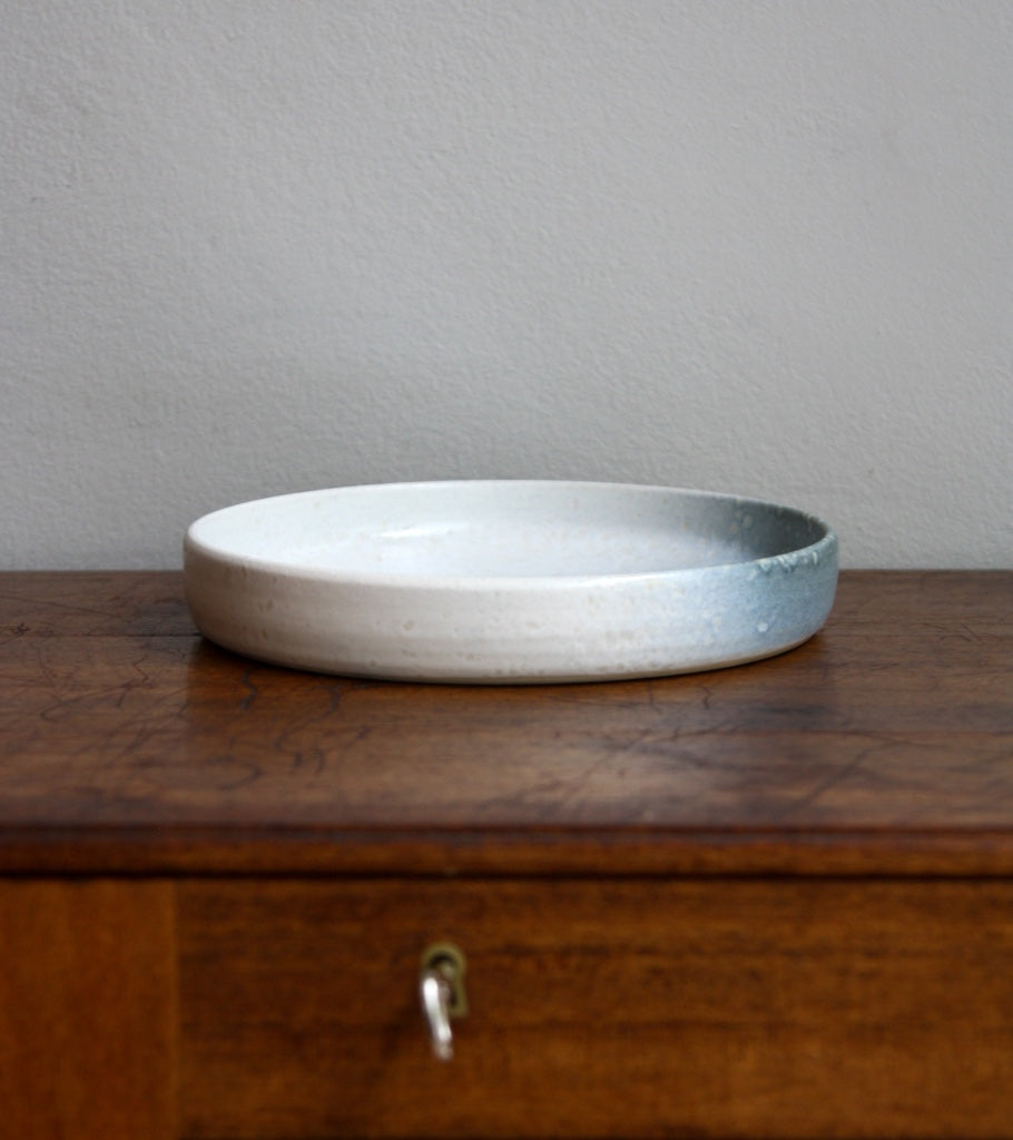 Medium Rimmed Plate 4White and Blue Glaze Kasper Würtz - Image 3