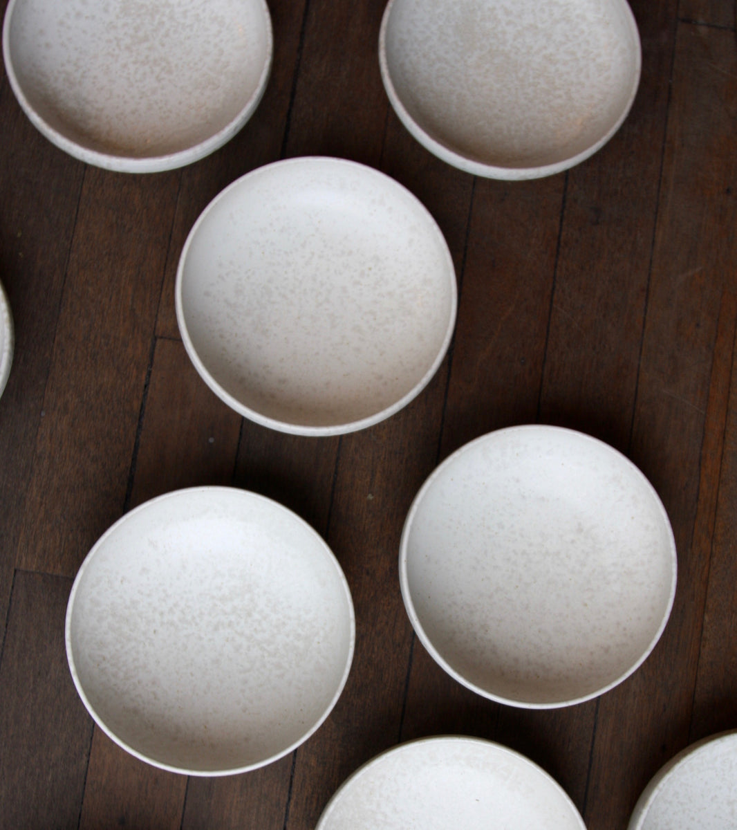 Medium Shallow Bowl 8 White Glaze Kasper Würtz - Image 6