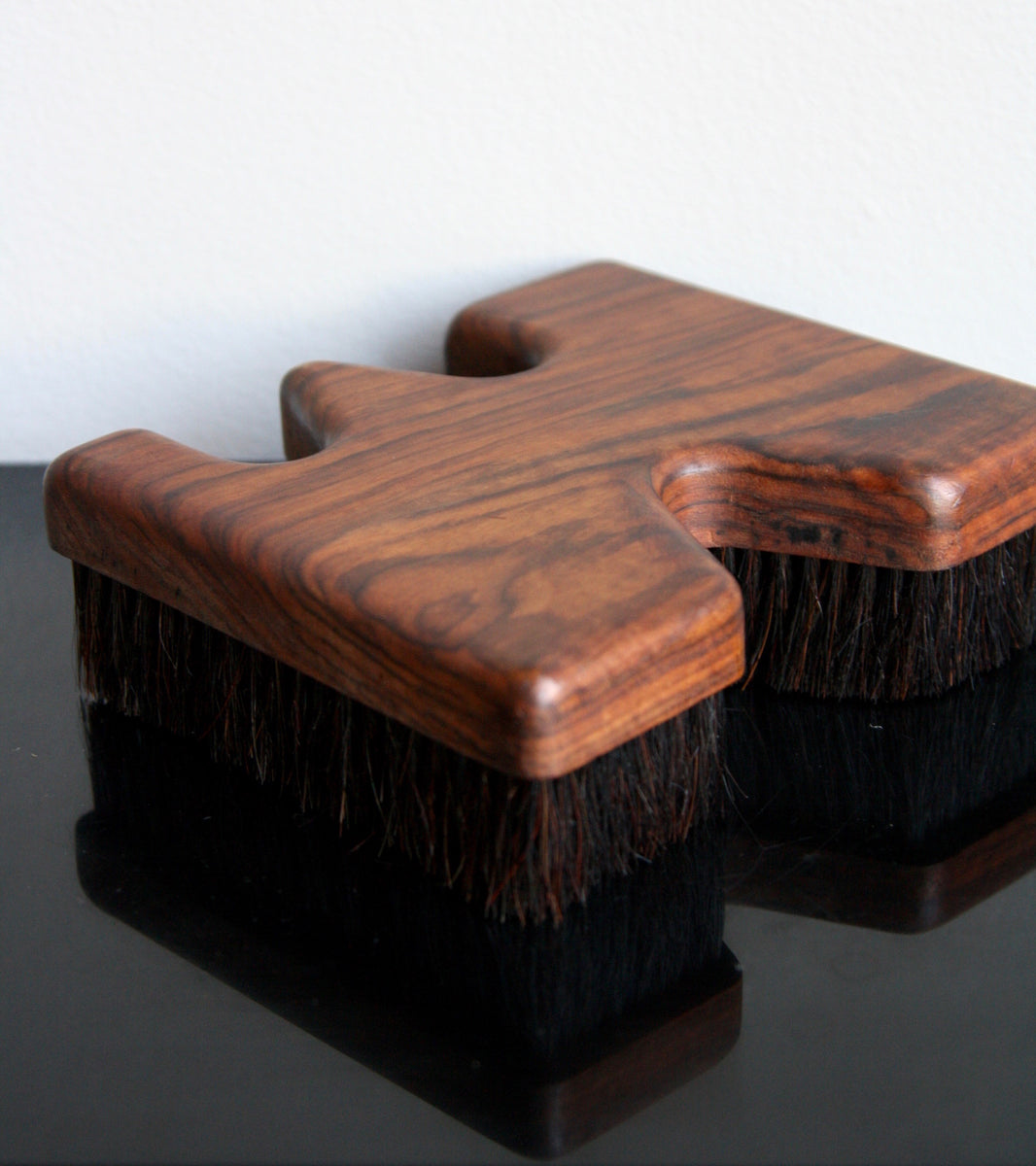 Model 5000 Clothes Brush Carl Auböck III - Image 3