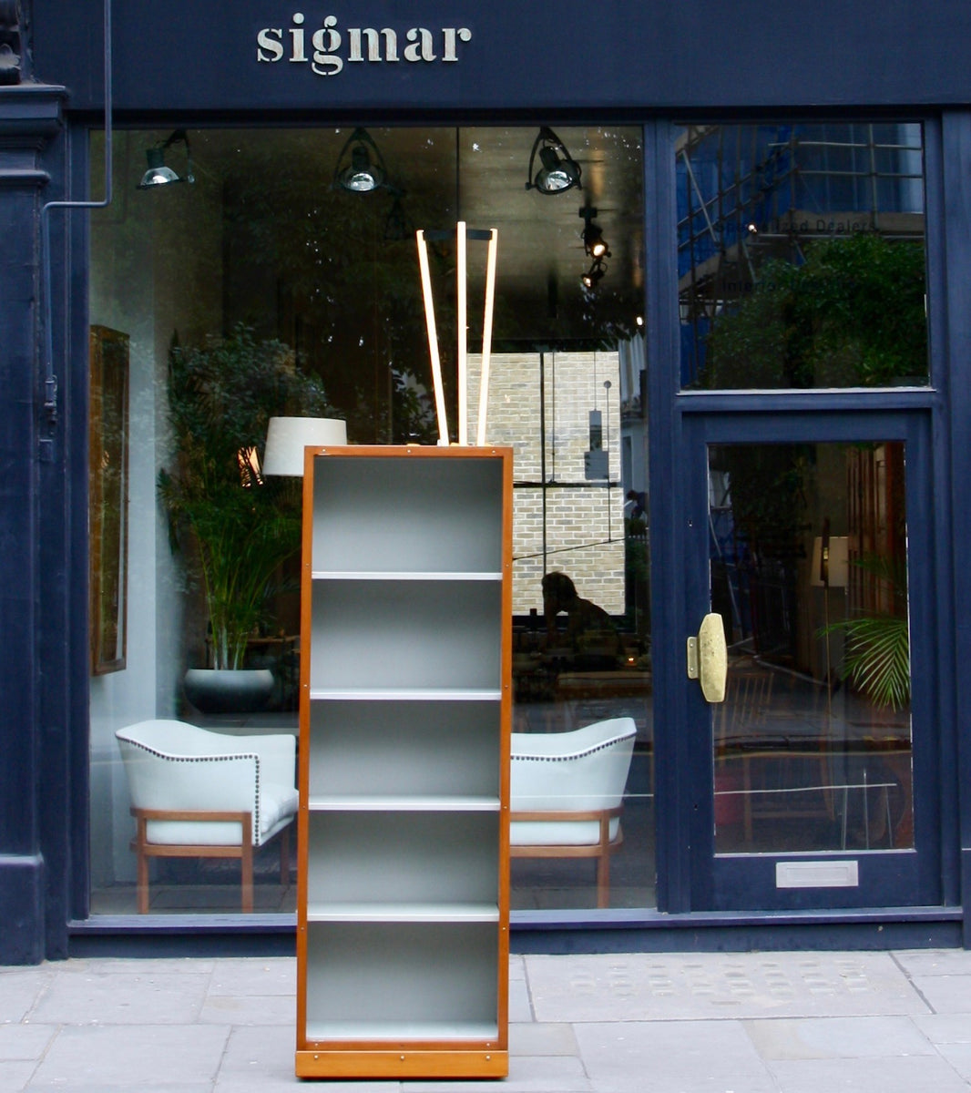 Narrow Bookcase Børge Mogensen & Grete Meyer - fantastic Quality Danish Modern Beautiful Handmade Danish Design Architect Designed Simple Built for the future Storage original 