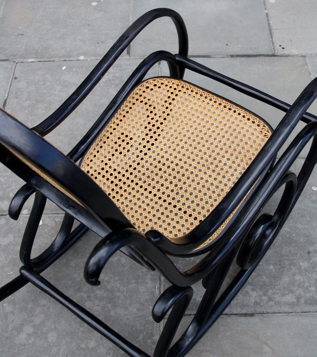 No*10 Rocking Chair  Michael Thonet - Image 10