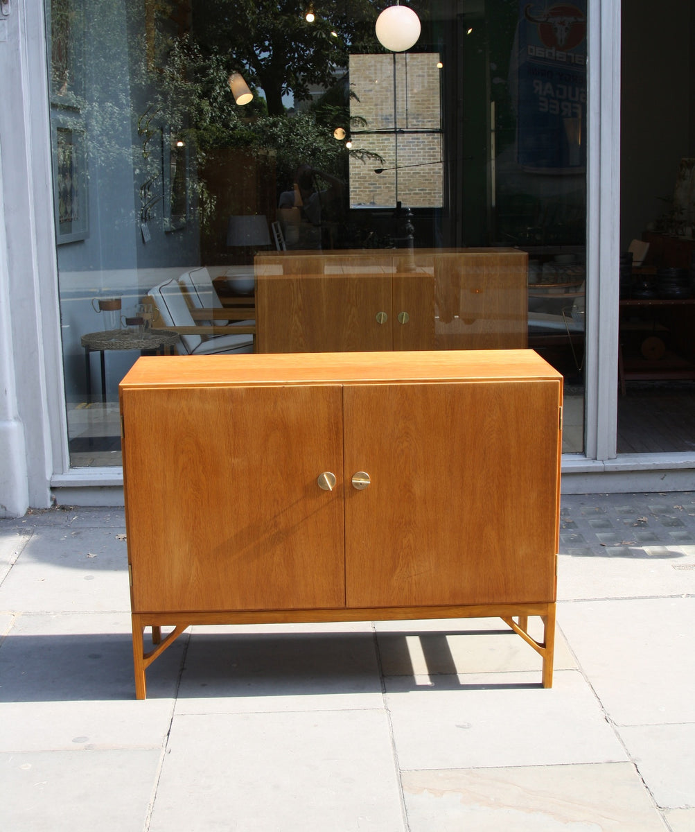 Pair of Oak 232 Cabinets Børge Mogensen - Image 8