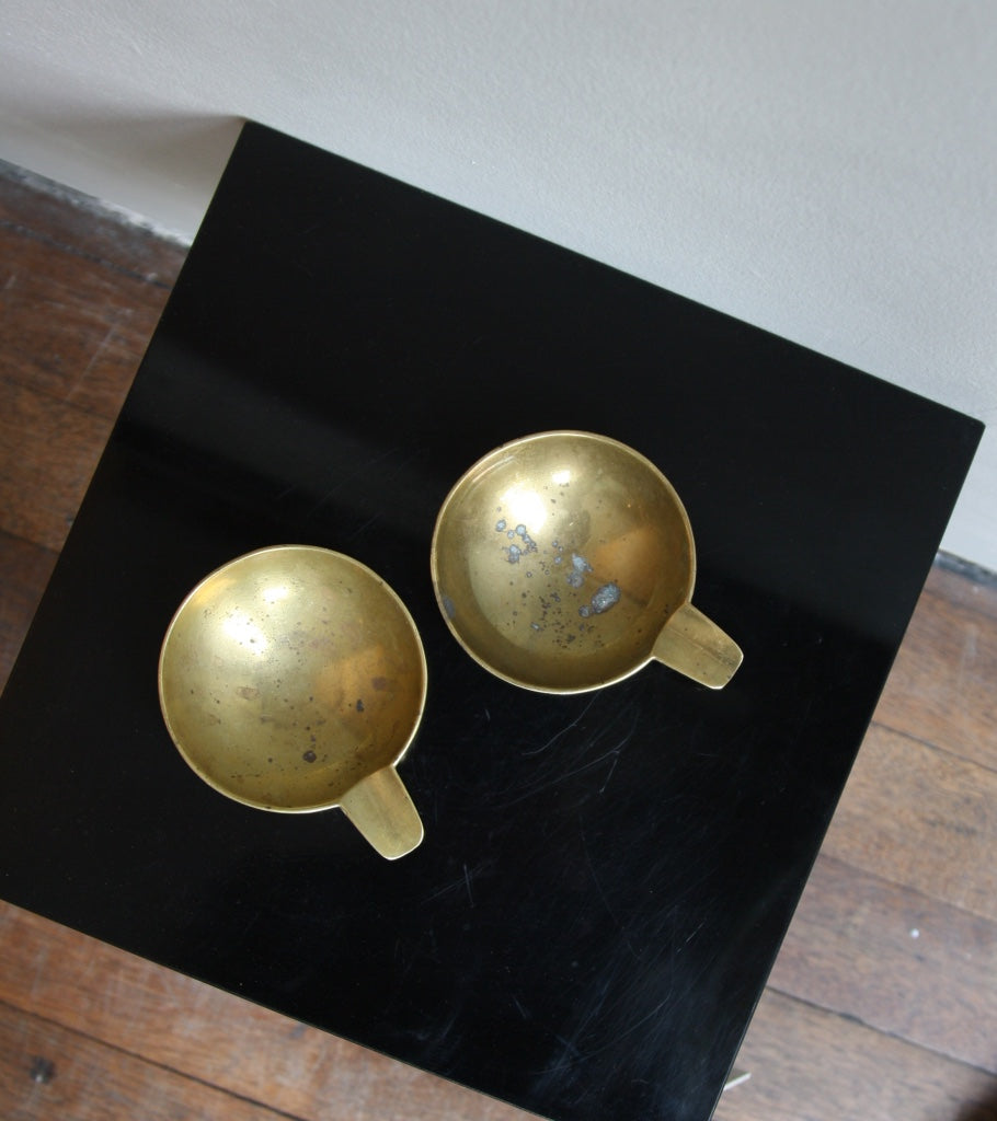 Pair of Small Brass Ashtrays Carl Auböck  - Image 7