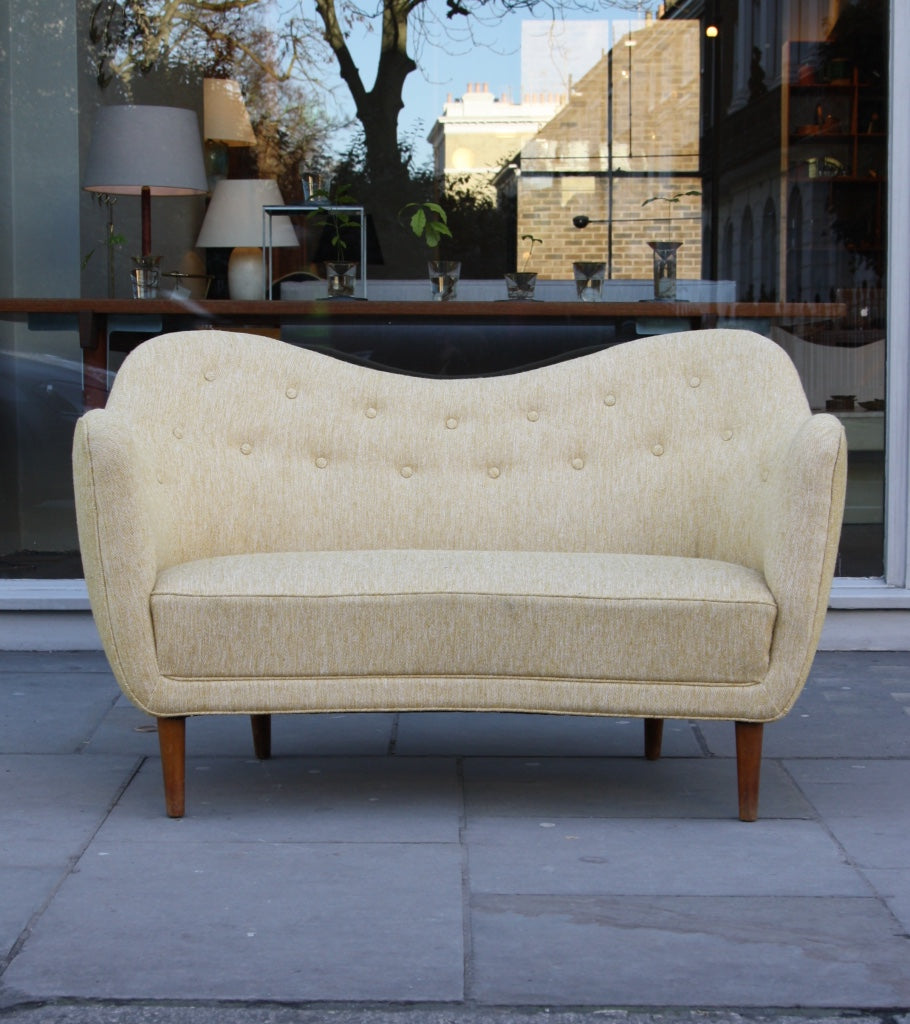 Poet Sofa Finn Juhl - Image 1