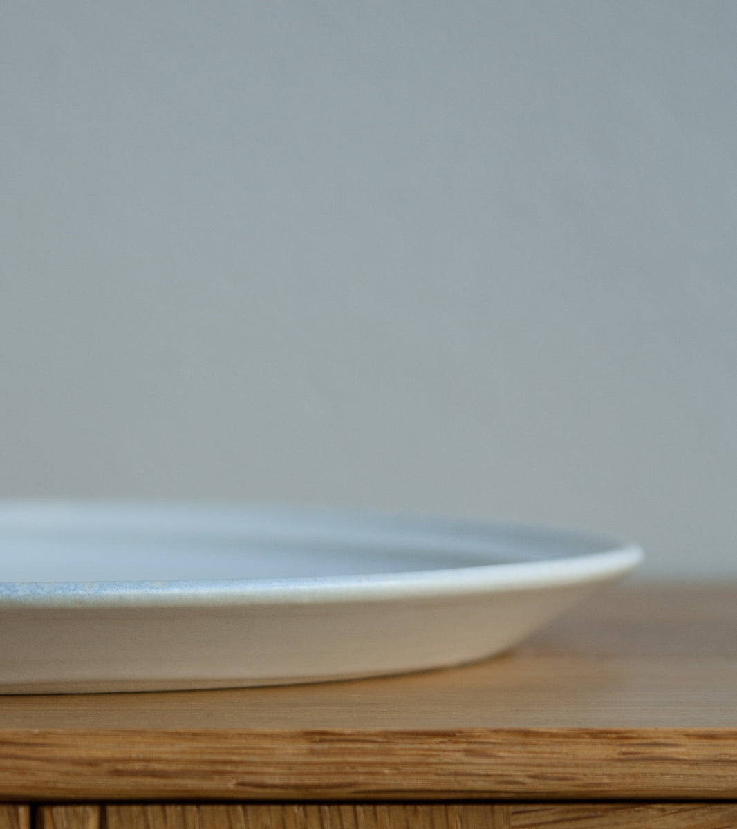 Rimmed 'Noma' Plate White & Blue Glaze Kasper Würtz - Image 5
