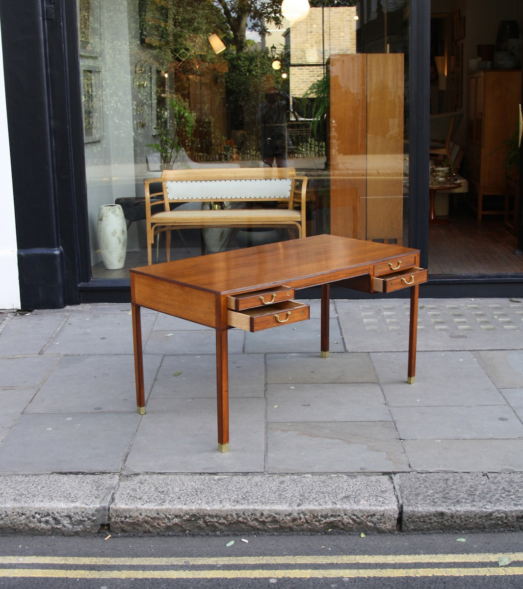 Rosewood and Brass Desk Ole Wanscher - Image 4