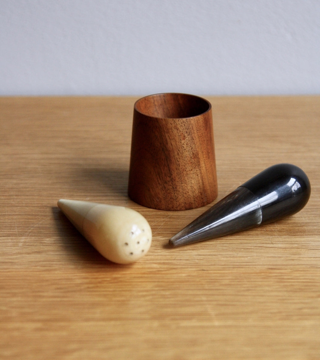Salt & Pepper Shakers Carl Auböck - Image 5