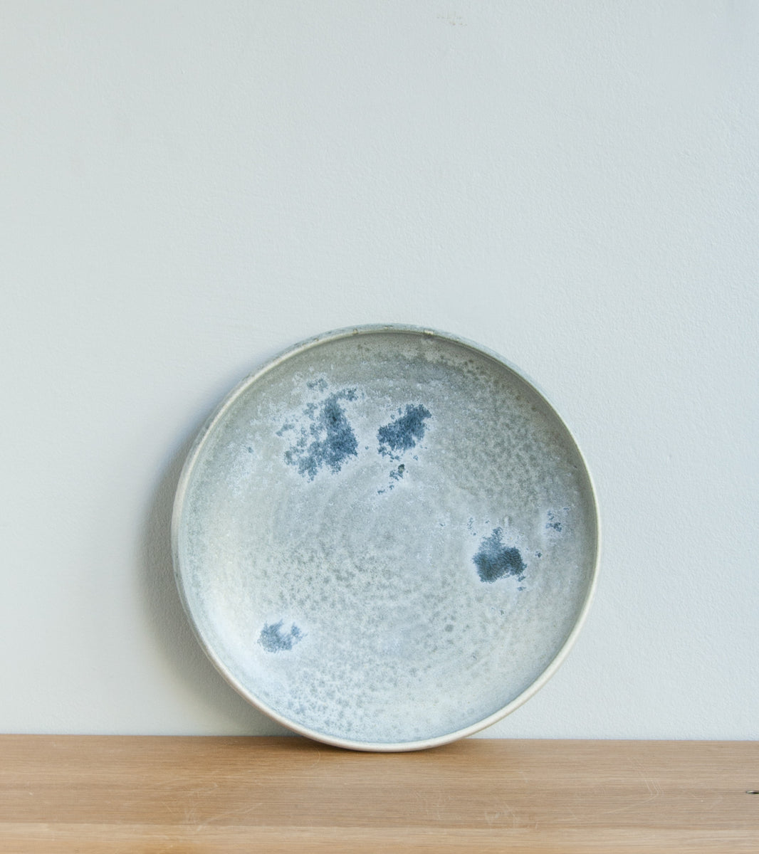 Serving Platter 15White & Soft Blue Glaze Kasper Würtz - Image 6