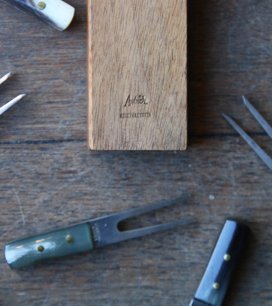 Set of Cob Holders & Base Carl Auböck - Image 9