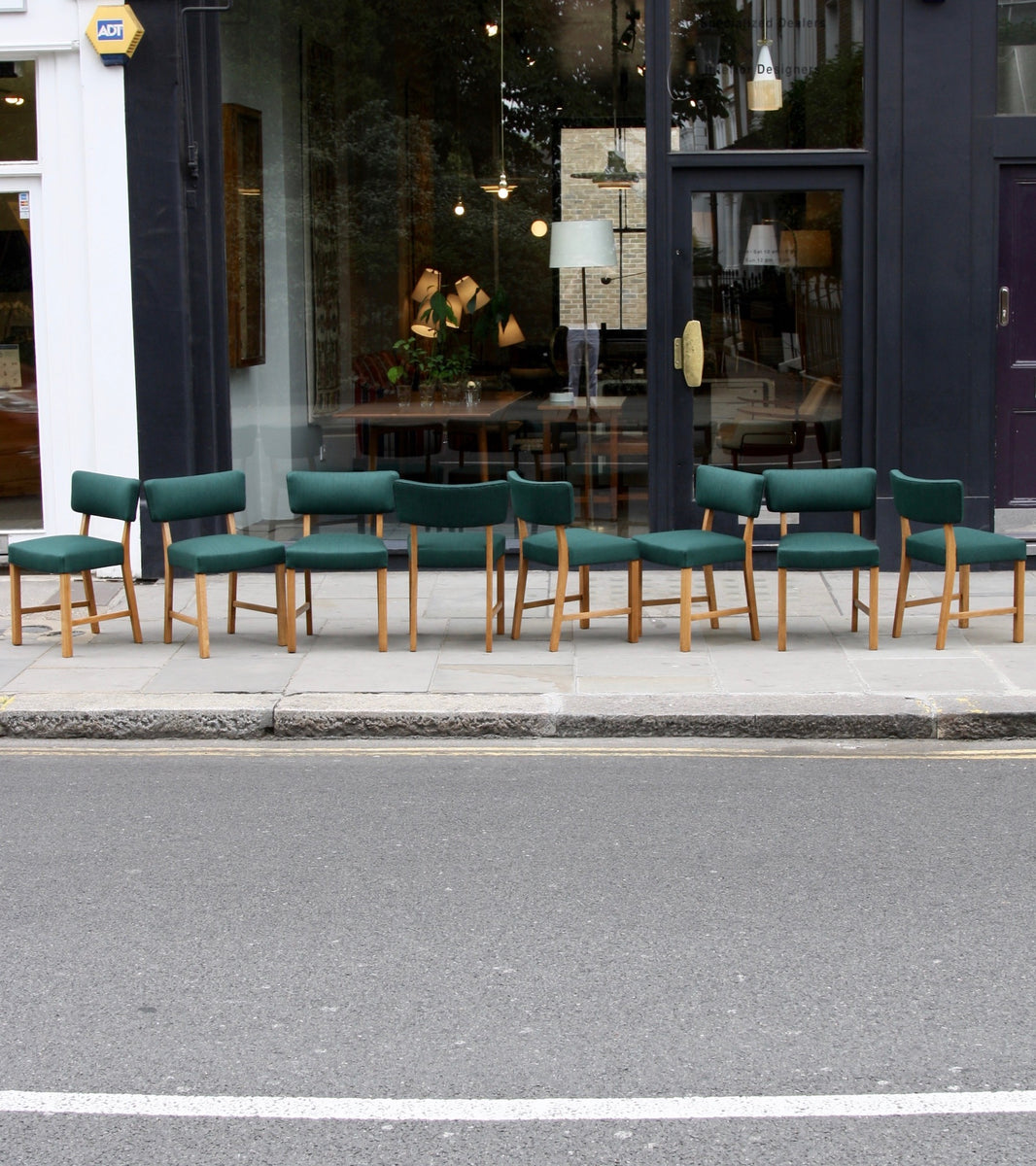 Set of Eight Chairs Orla Høyer - Image 10