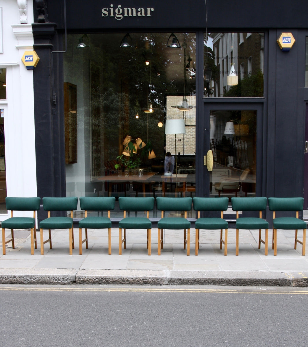 Set of Eight Chairs Orla Høyer - Image 3