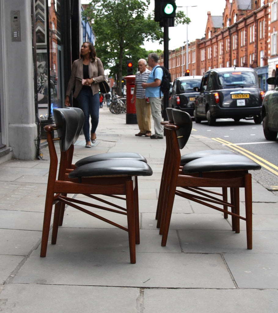 Set of Four 108 Chairs Finn Juhl - Image 2