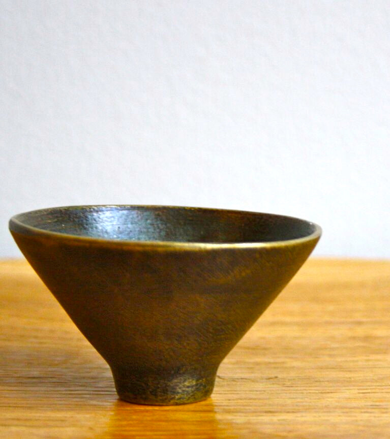 Solid Brass Bowl  Carl Auböck - Image 5