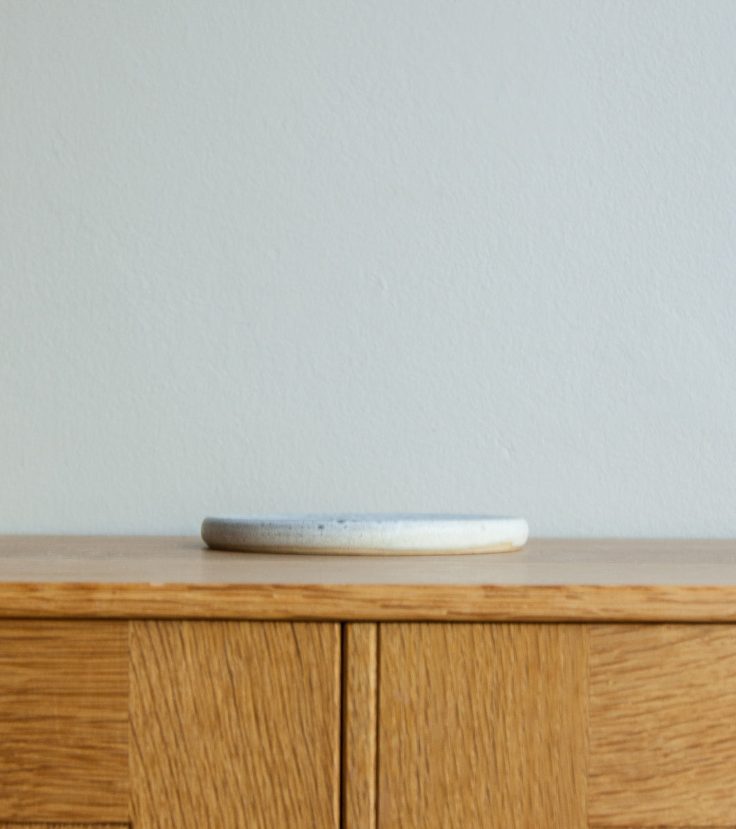 Small Rimmed Plate 2Stone Blue Kasper Würtz - Image 4