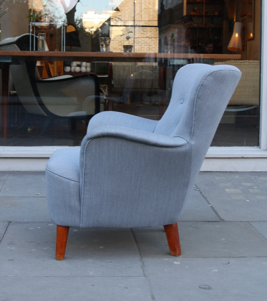 Small Scale Highback Armchair - Image 6