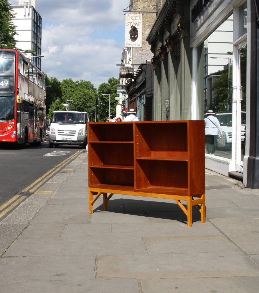 Teak and Oak Bookcase Børge Mogensen - Image 5