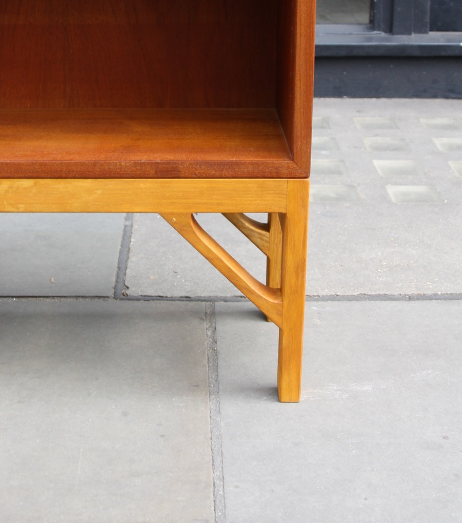 Teak and Oak Bookcase Børge Mogensen - Image 7