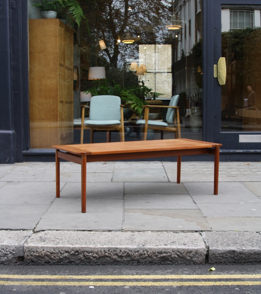 Teak Coffee Table Tove and Edvard Kindt-Larsen   - Image 10