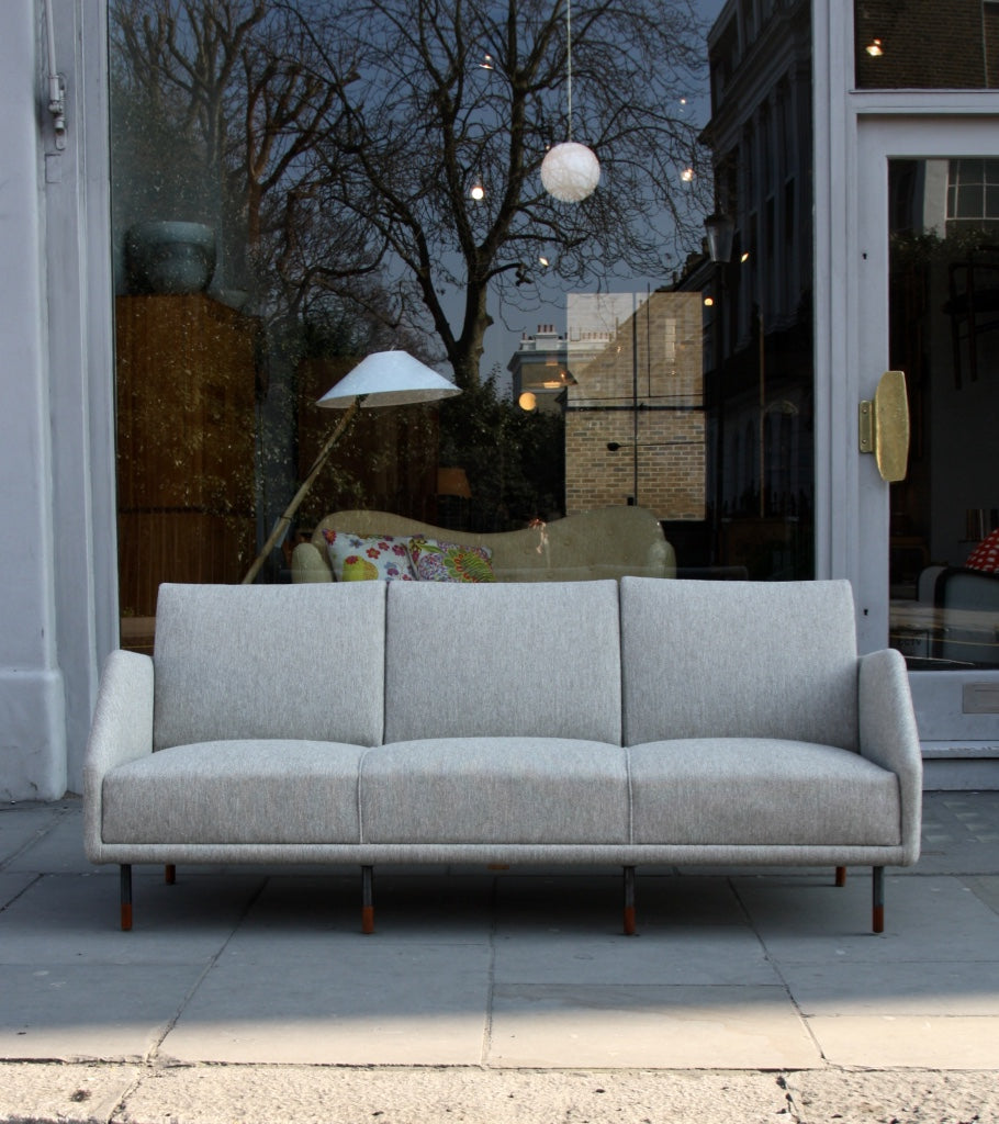 Three Seater Sofa Finn Juhl  - Image 1