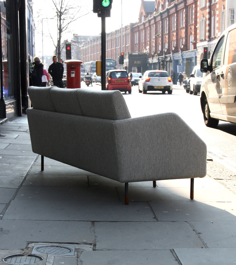 Three Seater Sofa Finn Juhl  - Image 4