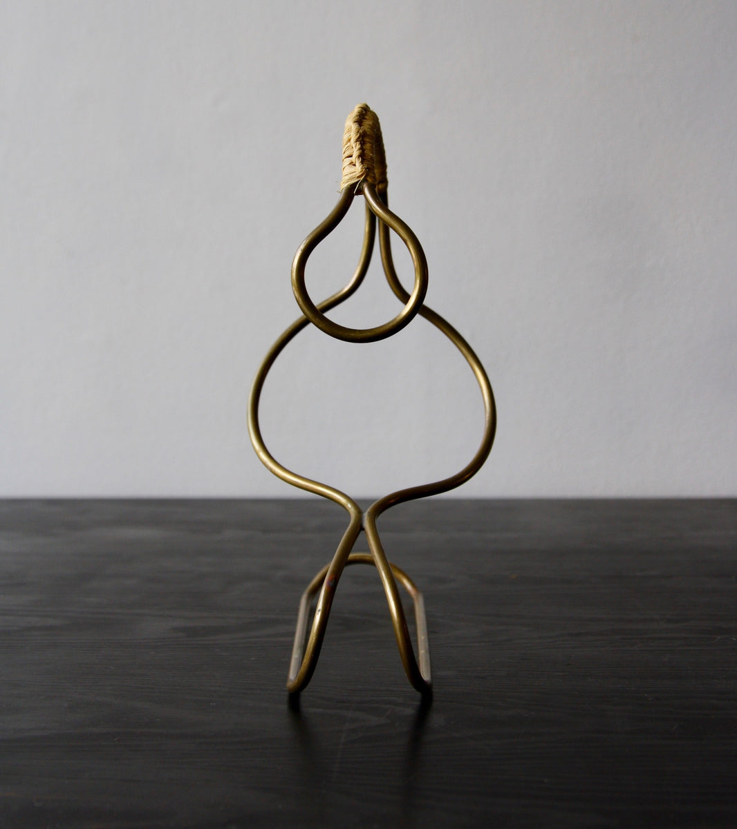 Front View of Vintage Brass Wine Cradle, Carl Auböck